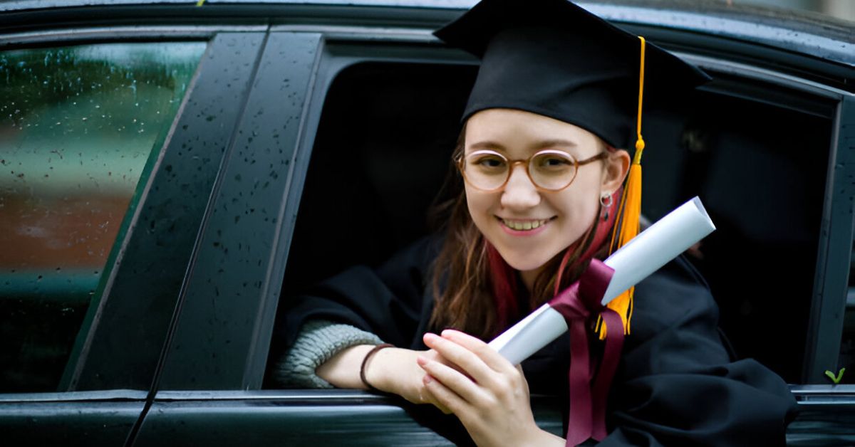 Celebrate Your Graduation Day in Style with Our Houston Car Service